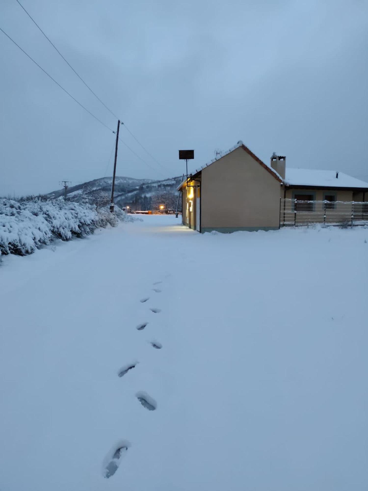 Casas Rurales Cuatro Valles Naredo de Fenar ภายนอก รูปภาพ