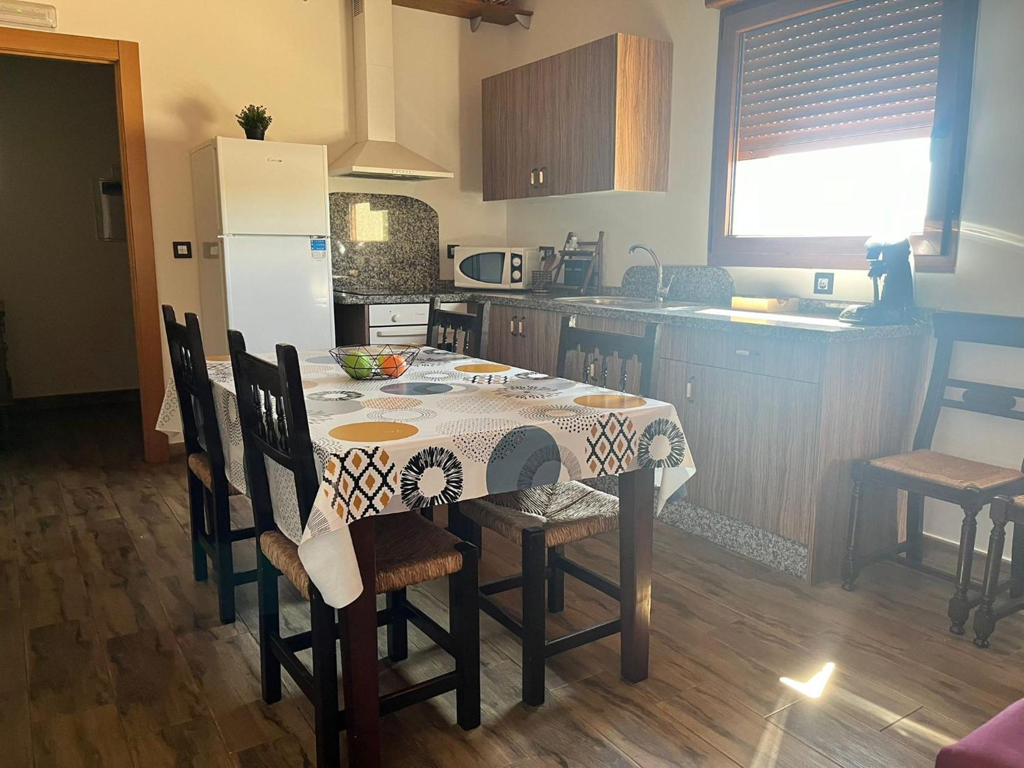 Casas Rurales Cuatro Valles Naredo de Fenar ภายนอก รูปภาพ