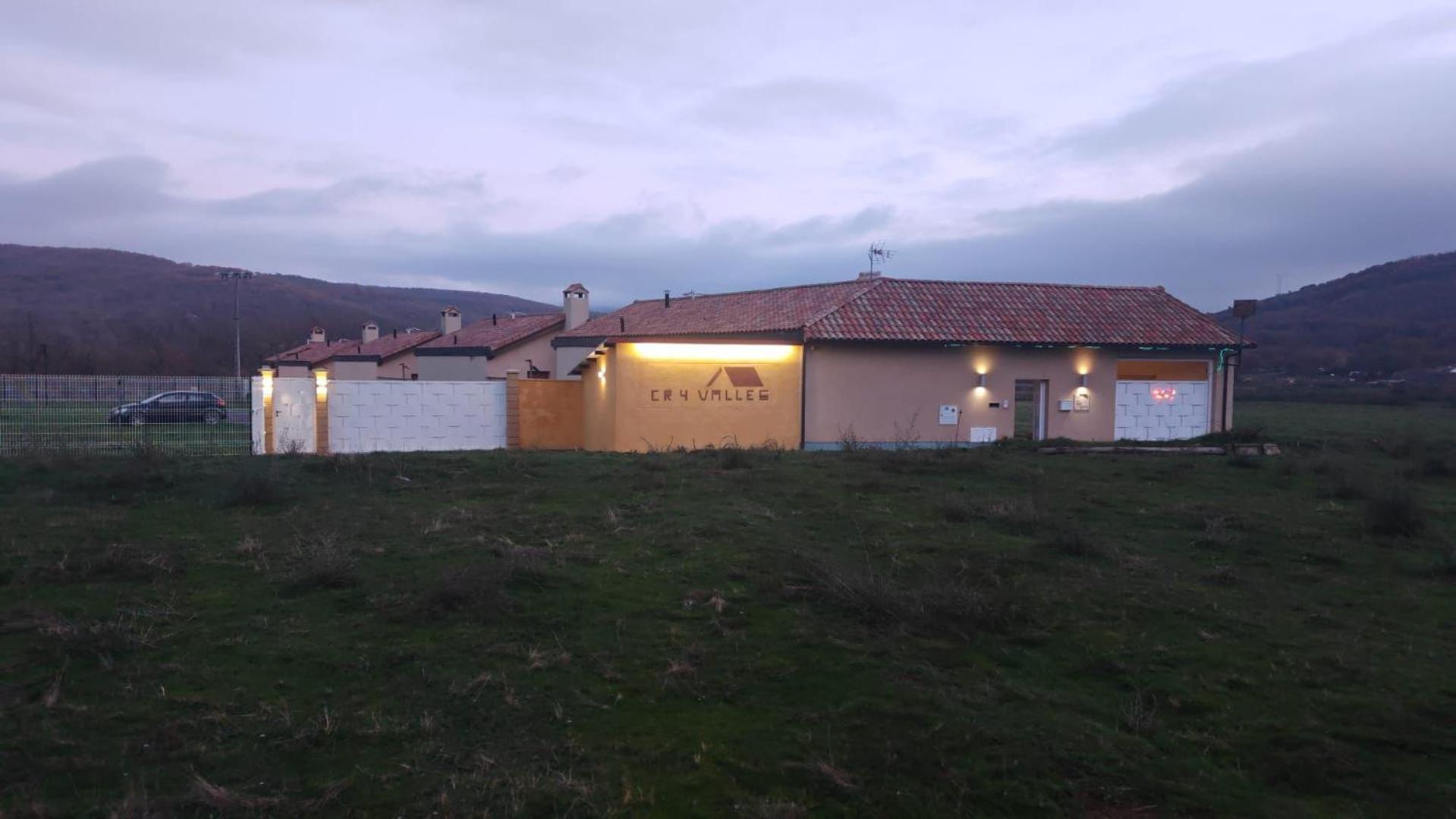 Casas Rurales Cuatro Valles Naredo de Fenar ภายนอก รูปภาพ