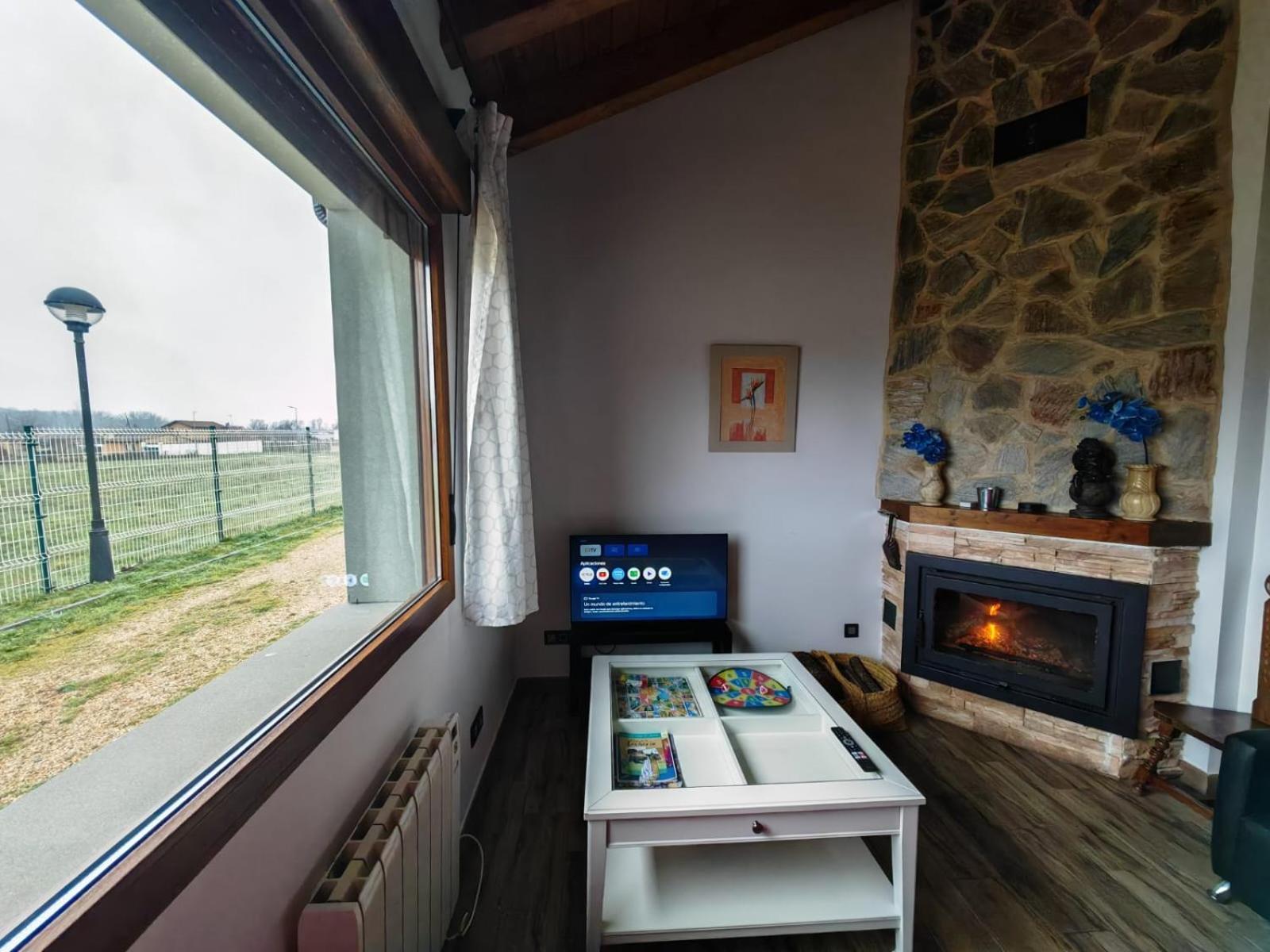 Casas Rurales Cuatro Valles Naredo de Fenar ภายนอก รูปภาพ